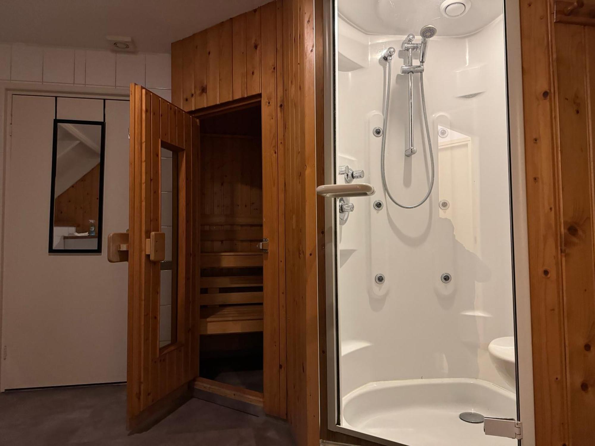 B En B Bij Kees & Dees Bed & Breakfast Nieuwerkerk  Екстериор снимка